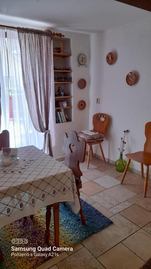 Apartamento Atelier Spojovaci Český Krumlov Exterior foto